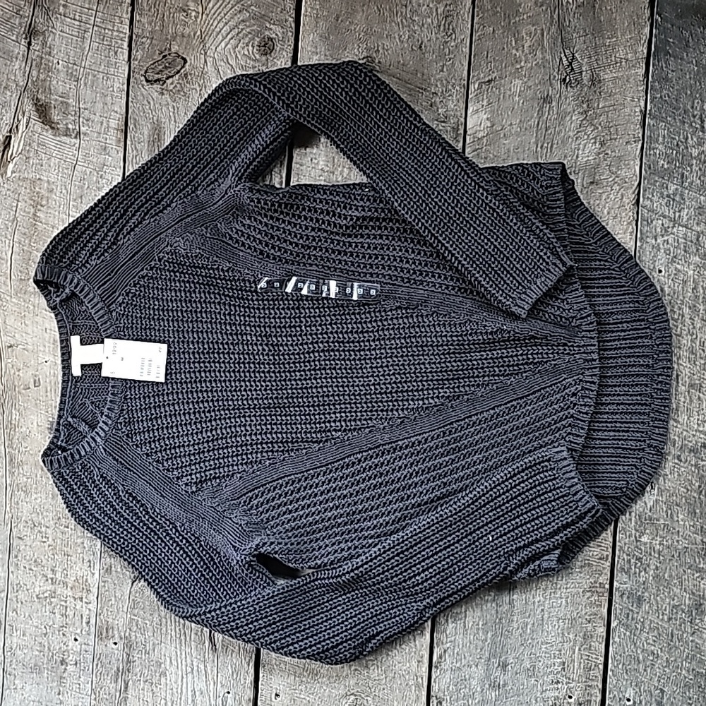 H&M sweater
